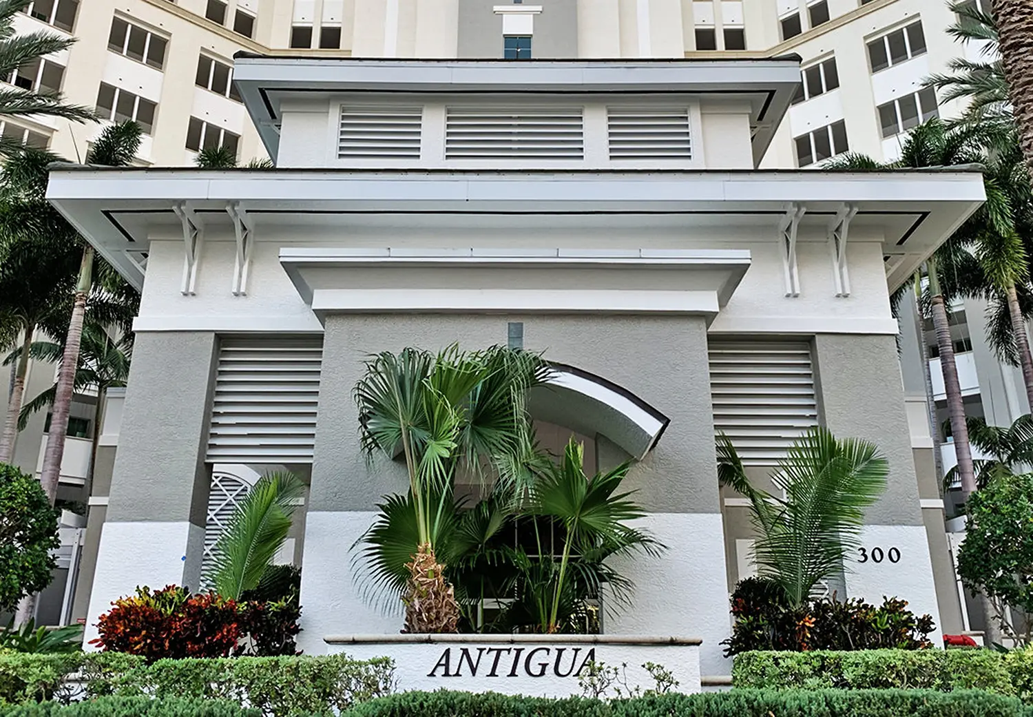 Antigua at The Dunes of Naples — porte-cochère entrance and signage at 300 Dunes Blvd, Naples, Florida