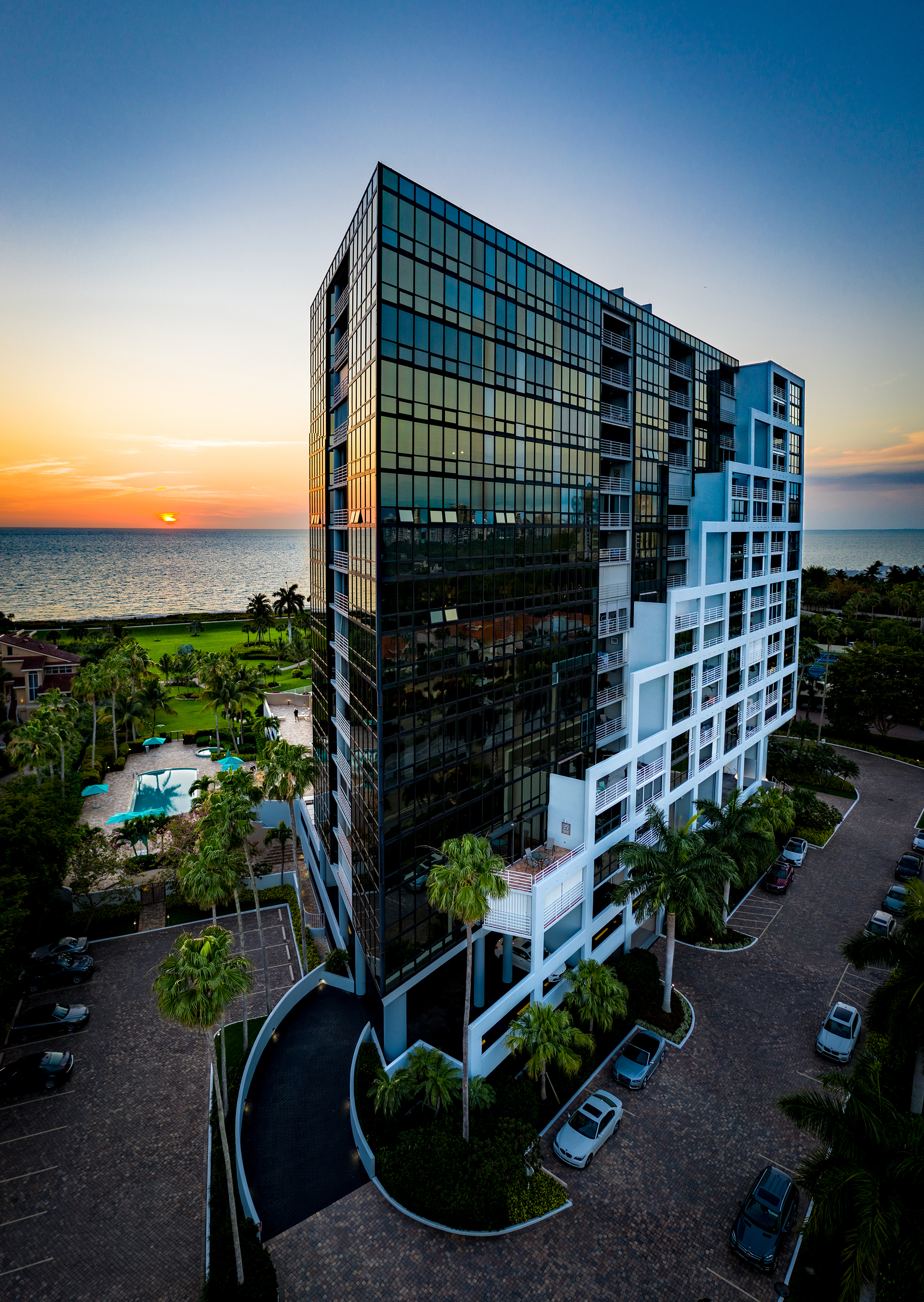 The Terraces at Park Shore &mdash; glass-facade beachfront luxury condominium overlooking the Gulf of Mexico, Naples, Florida